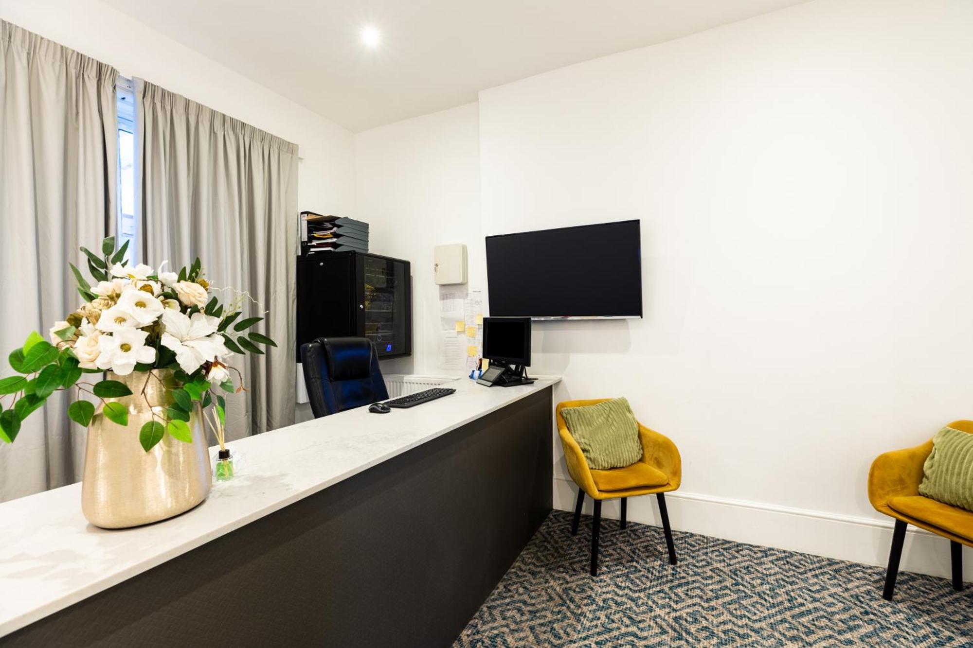 The Chapter Hotels - The J Hyde Park London Exterior photo