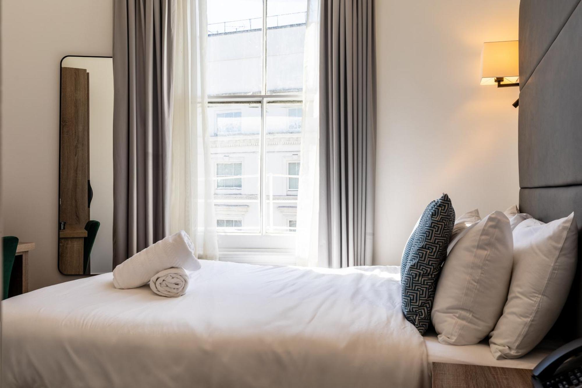 The Chapter Hotels - The J Hyde Park London Exterior photo