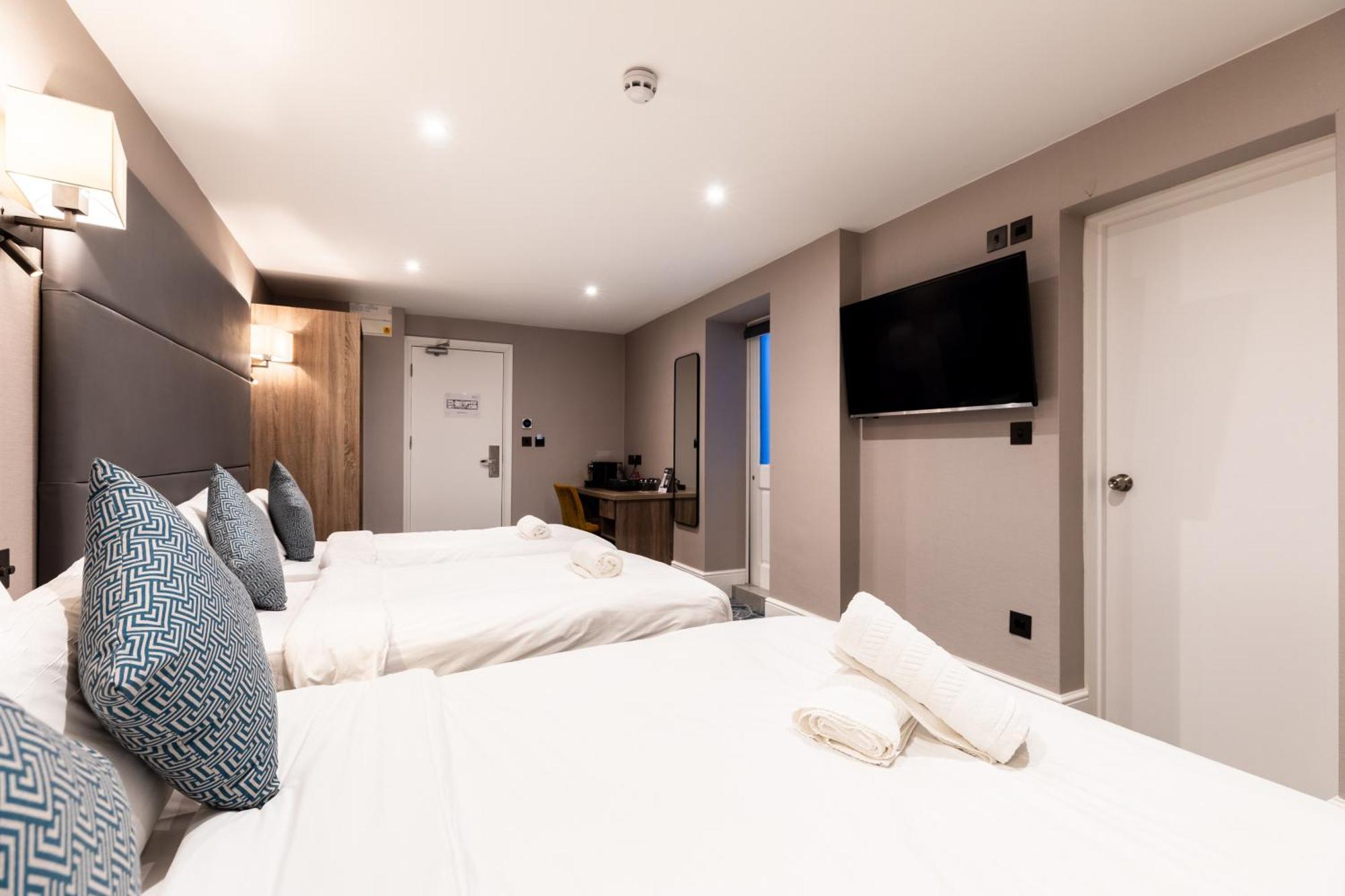 The Chapter Hotels - The J Hyde Park London Exterior photo